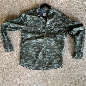 Mossimo Button down camo pattern cotton long sleeve shirt size L